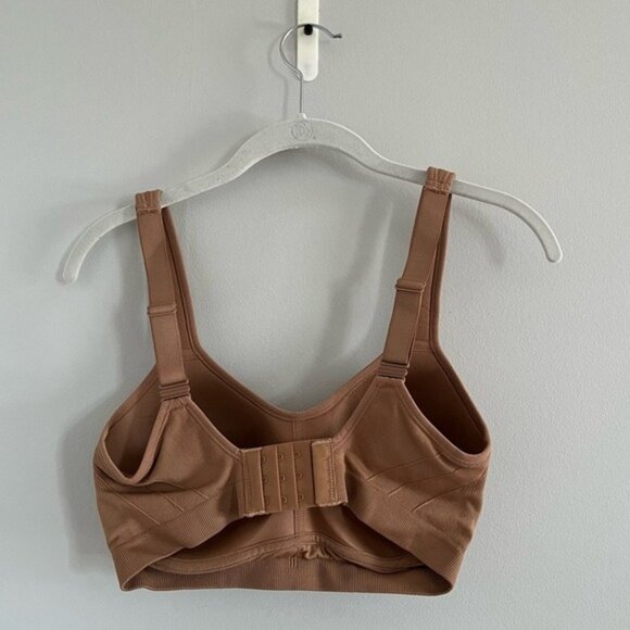 Lands End Adjustable Bra Bundle - Picture 6 of 7
